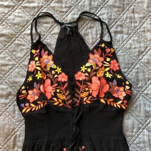 Embroidered floral black maxi dress with slits